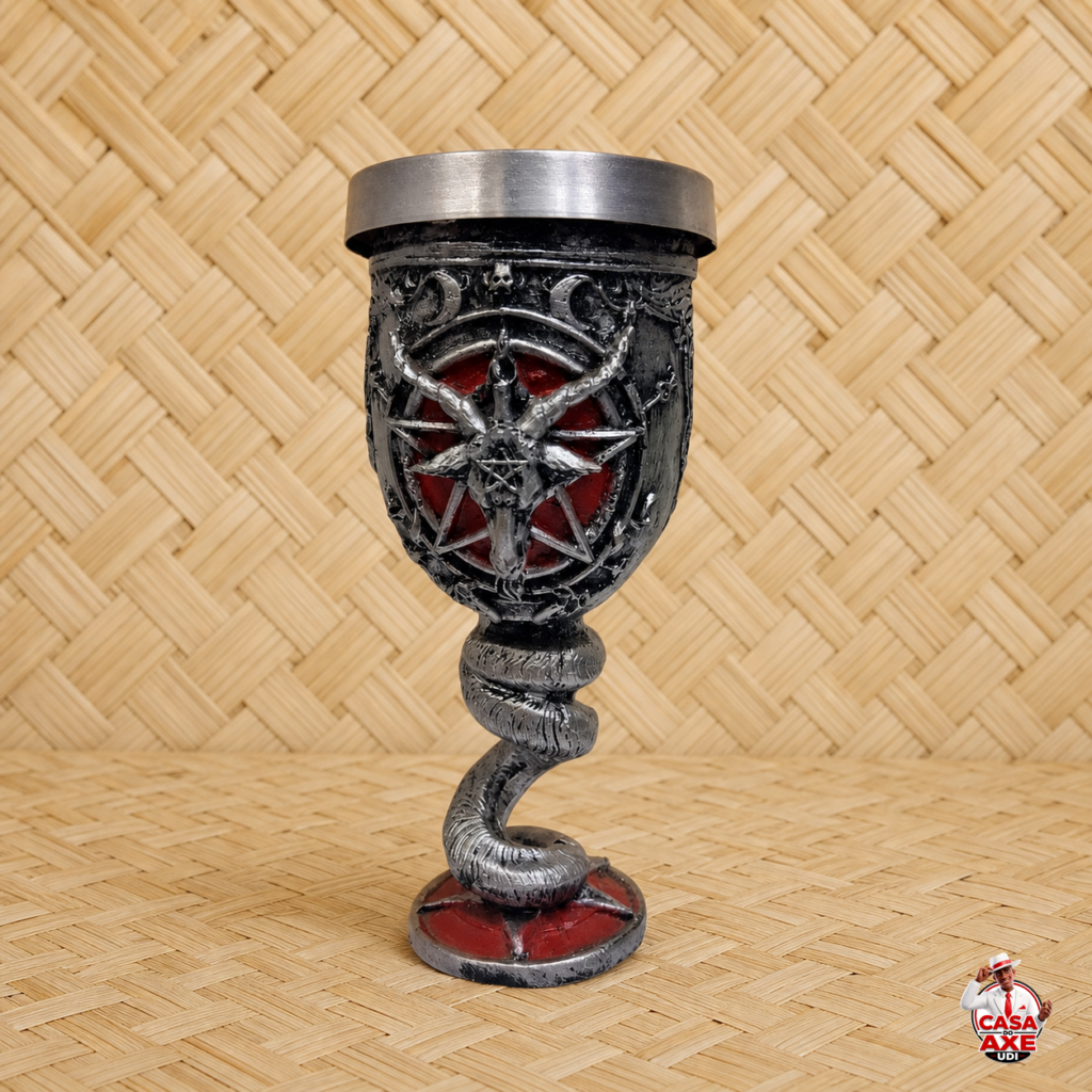 Taça Preta e Vermelha | Casa do Axe Udi