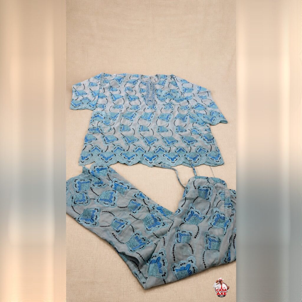 Conjunto Estampado Azul Claro 2 peças | Casa do Axe Udi