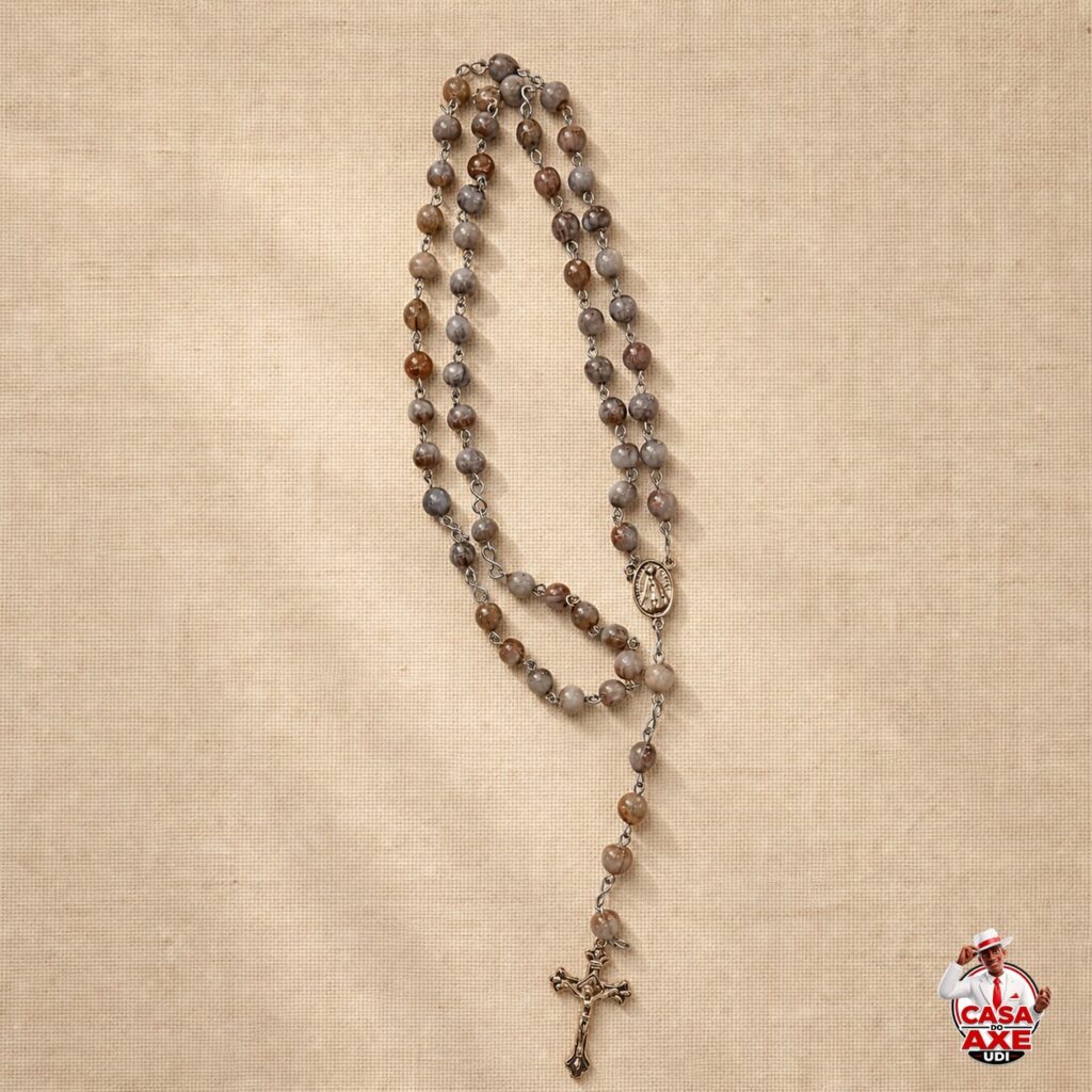 Terço Cinza com Crucifixo | Casa do Axe Udi