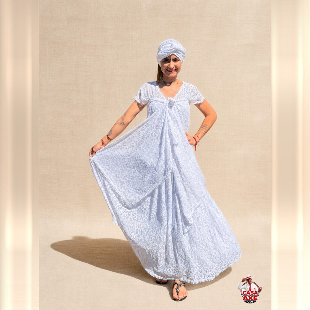 Conjunto Feminino Branco de Renda com Turbante | Casa do Axe Udi