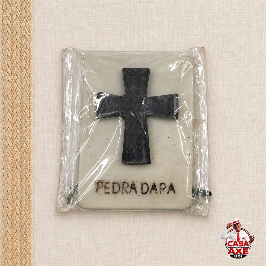 Pedra Dapa em Formato de Cruz | Casa do Axe Udi